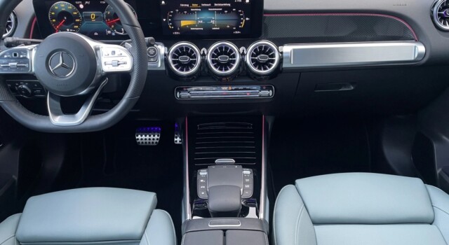 MERCEDES-BENZ GLB 250 4Matic AMG Line 8G-Tronic