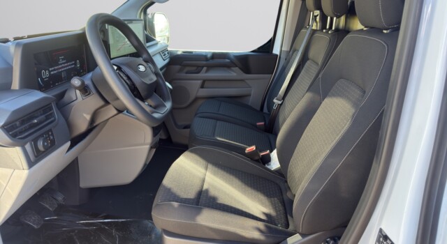 FORD TRANSIT CUSTOM Van 280 L2H1 Trend