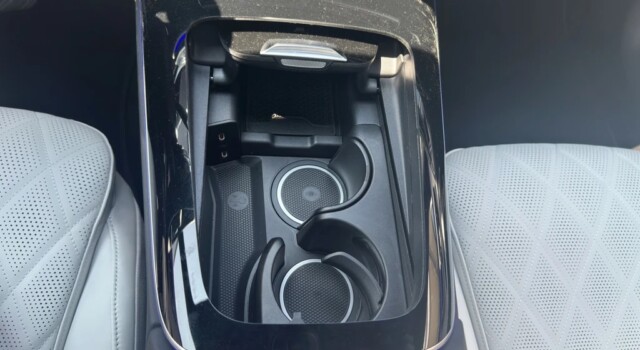 MERCEDES-BENZ E 400 e 4Matic 9G-Tronic