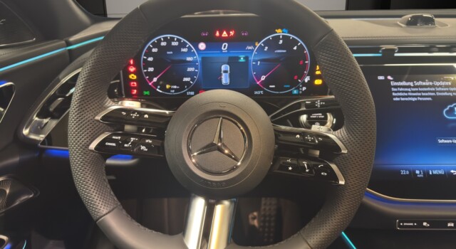 MERCEDES-BENZ E 220 d T 4Matic 9G-Tronic