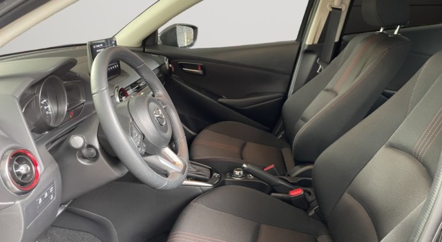 MAZDA 2 SKYACTIV-G 90 Homura Automat