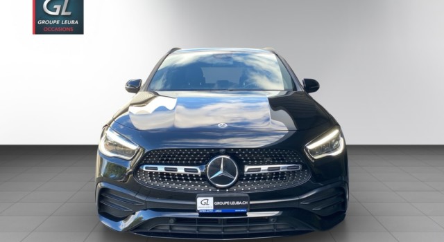 MERCEDES-BENZ GLA 250 4Matic AMG Line 8G-DCT