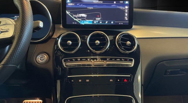 MERCEDES-BENZ GLC 220 d AMG Line 4Matic 9G-Tronic