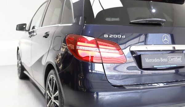 MERCEDES-BENZ B 200 CDI Urban 4Matic