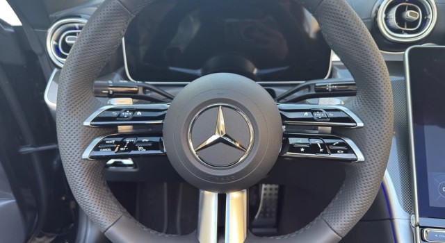 MERCEDES-BENZ CLE 300 Cabrio 4Matic 9G-Tronic