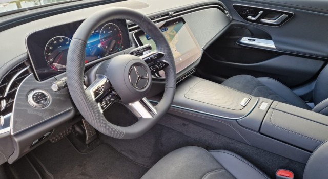 MERCEDES-BENZ E 220 d 4Matic 9G-Tronic