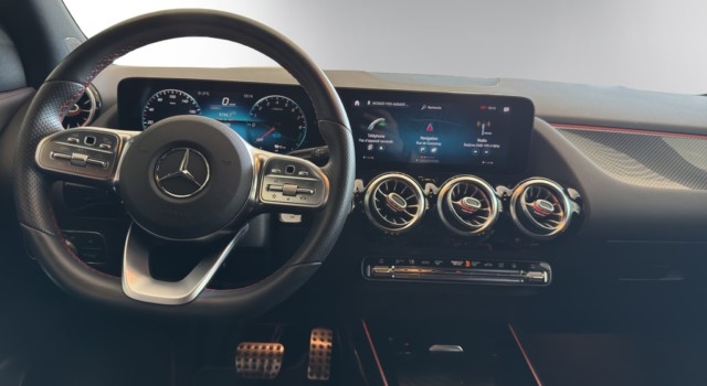 MERCEDES-BENZ GLA 250 e AMG Line 8G-DCT