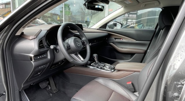 MAZDA CX-30 SKYACTIV-X 186 M Hybrid Takumi AWD AT