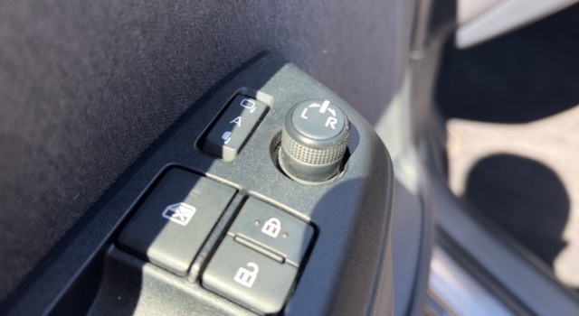 MAZDA 2 Hybrid Select