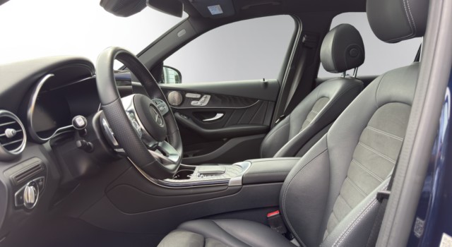 MERCEDES-BENZ GLC 300 e AMG Line 4Matic