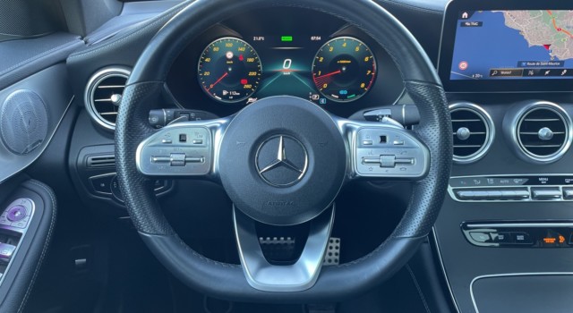 MERCEDES-BENZ GLC 200 AMG Line 4Matic 9G-Tronic