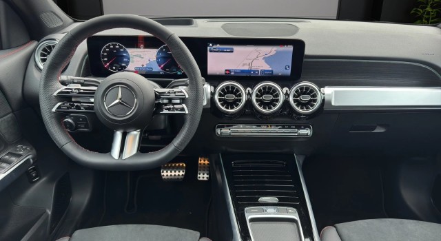 MERCEDES-BENZ GLB 250 4Matic 8G-Tronic