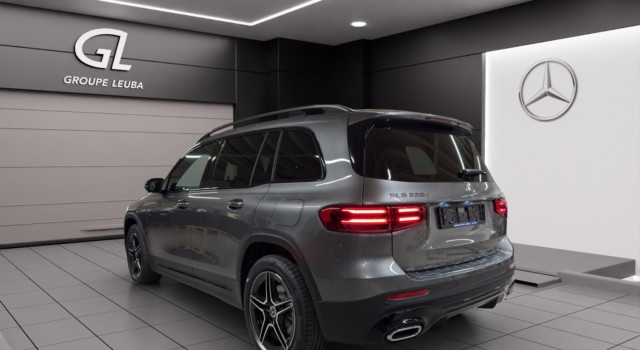 MERCEDES-BENZ GLB 220 d 4Matic 8G-Tronic