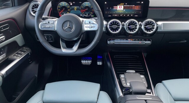 MERCEDES-BENZ GLB 250 4Matic AMG Line 8G-Tronic