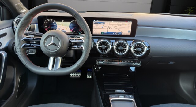 MERCEDES-BENZ A 250 4Matic 8G-DCT