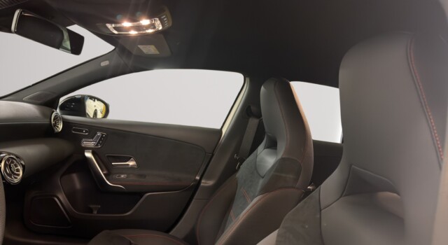 MERCEDES-BENZ A 200 Night Star 7G-DCT