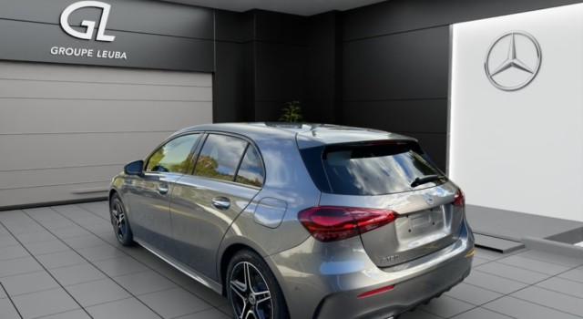MERCEDES-BENZ A 180 Night Star 7G-DCT