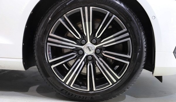 VOLVO V60 T6 eAWD Inscription