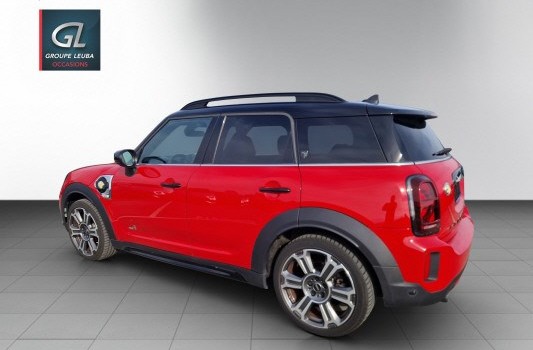 MINI COUNTRYMAN CooperSE Trafa
