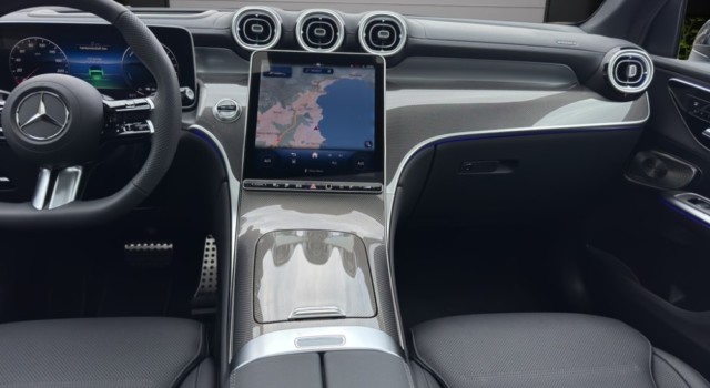 MERCEDES-BENZ GLC 300 e 4Matic EQ Star 9G-Tronic