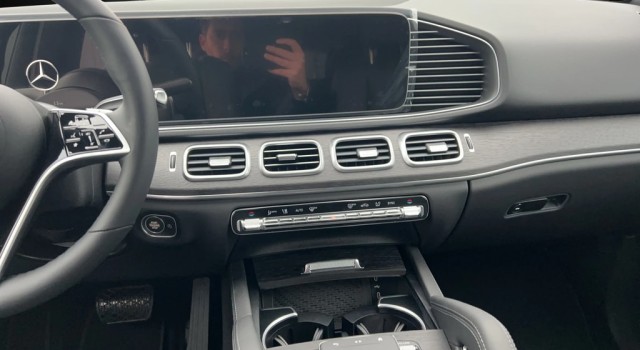 MERCEDES-BENZ GLE 300 d 4Matic 9G-Tronic