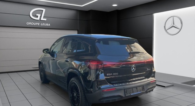 MERCEDES-BENZ EQA 300 4Matic Swiss Star AMG Line