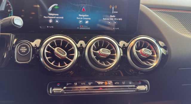 MERCEDES-BENZ GLA 250 e AMG Line 8G-DCT