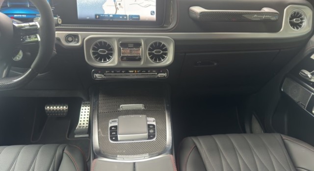 MERCEDES-BENZ G 63 AMG 9G-Tronic