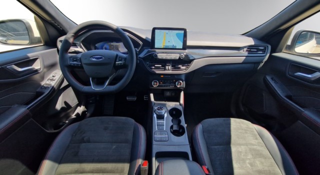 FORD KUGA 2.5 FHEV ST-Line X 4WD