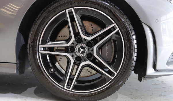 MERCEDES-BENZ CLA 250 CLA SB 250 AMG Line 4M 7G