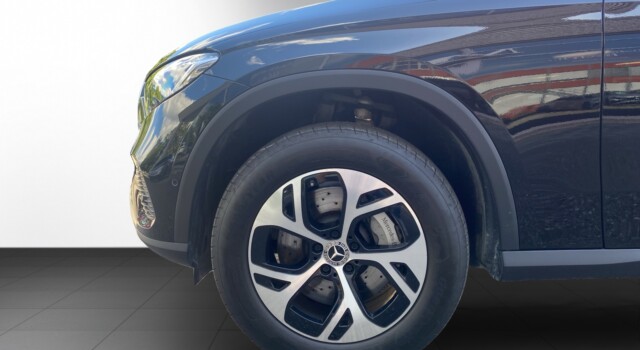 MERCEDES-BENZ GLC 300 e 4M 9G-Tronic