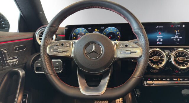 MERCEDES-BENZ CLA 250 CLA SB 250 AMG Line 4M 7G