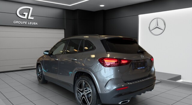 MERCEDES-BENZ GLA 220 4Matic 8G-DCT