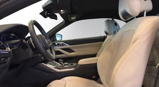 BMW M440 i xDrive 48V Cabrio