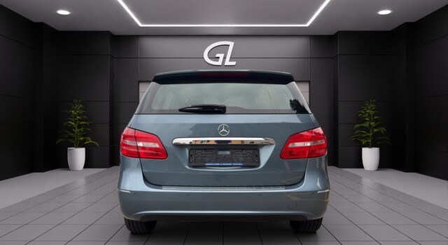 MERCEDES-BENZ B 220 4Matic 7G-DCT