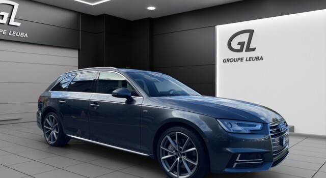 AUDI A4 Avant 2.0 TFSI Sport quattro S-tronic