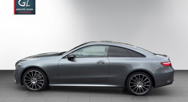 MERCEDES-BENZ E 200 Coupé AMG Line 4 Matic 9G-Tronic