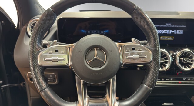 MERCEDES-BENZ GLA 35 AMG