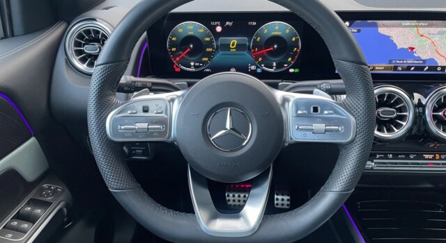 MERCEDES-BENZ GLB 250 4Matic AMG Line 8G-Tronic