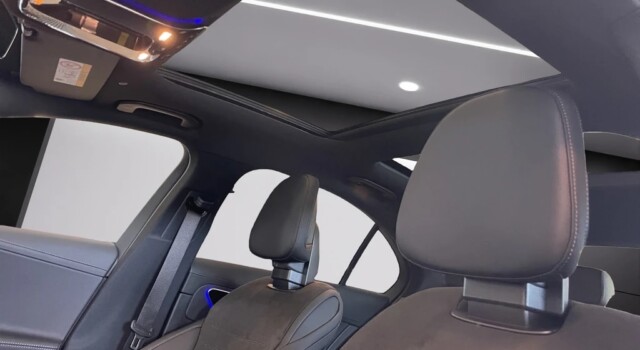 MERCEDES-BENZ C 200 4 Matic