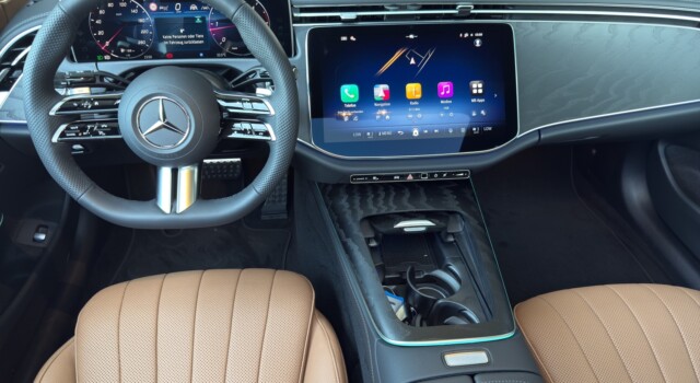 MERCEDES-BENZ E 220 d 4Matic 9G-Tronic