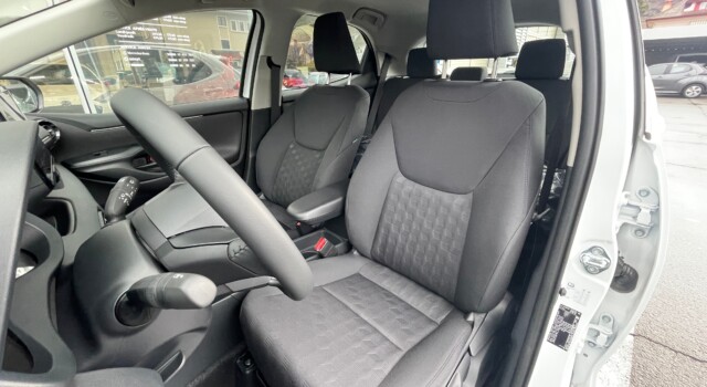 MAZDA 2 Hybrid Centre-line