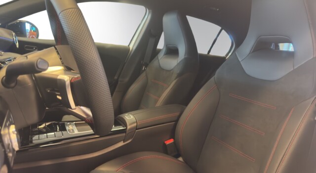 MERCEDES-BENZ A 200 Night Star 7G-DCT