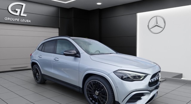 MERCEDES-BENZ GLA 250 4Matic 8G-DCT Swiss Star