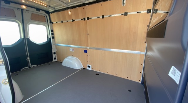 MERCEDES-BENZ Sprinter 315 CDI Standard 9G-TRONIC