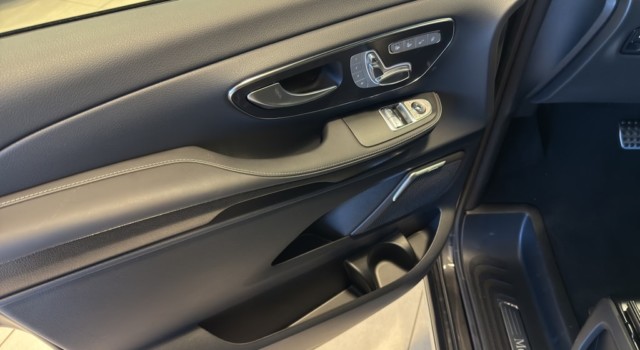 MERCEDES-BENZ V 300  d lang Exclusive 4Matic 9G-Tronic