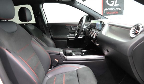 MERCEDES-BENZ EQA 250 AMG Line AMG Line