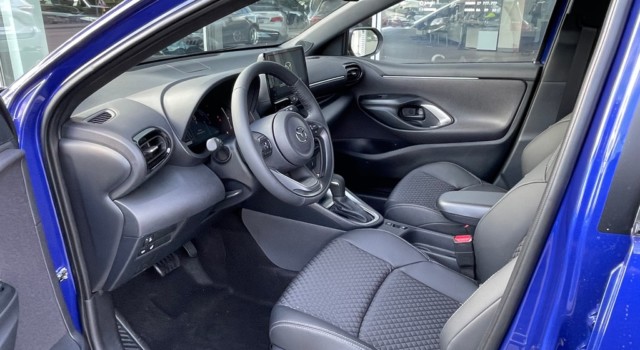 MAZDA 2 Hybrid Homura