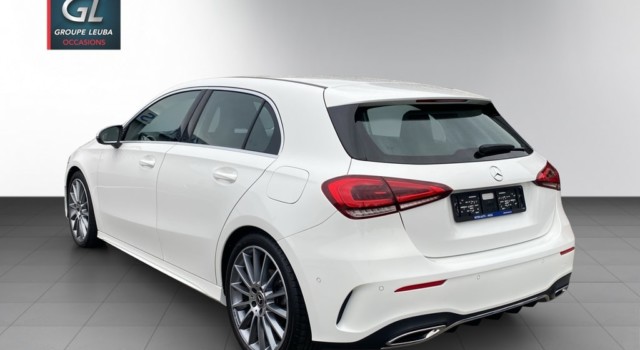 MERCEDES-BENZ A 200 AMG Line 4Matic
