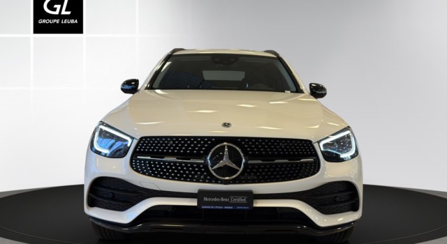MERCEDES-BENZ GLC 300 e AMG Line 4Matic